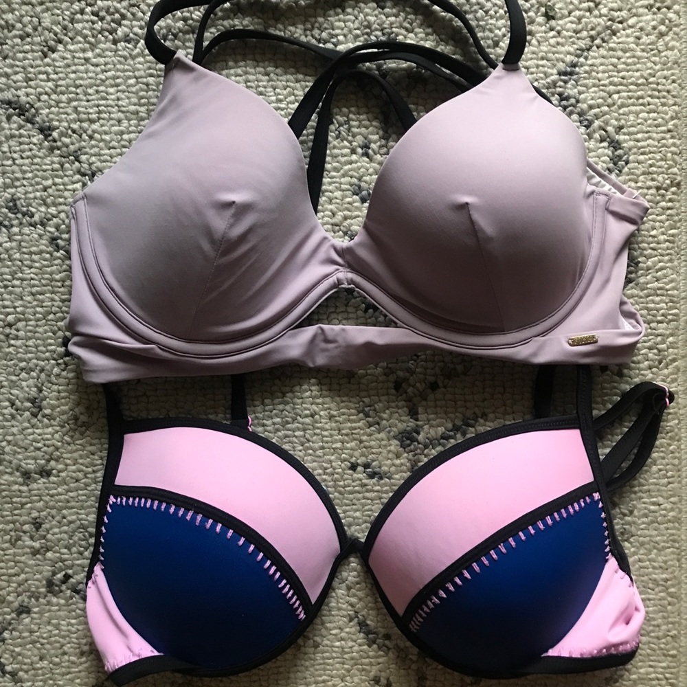 Set of 2 VS bikini tops!